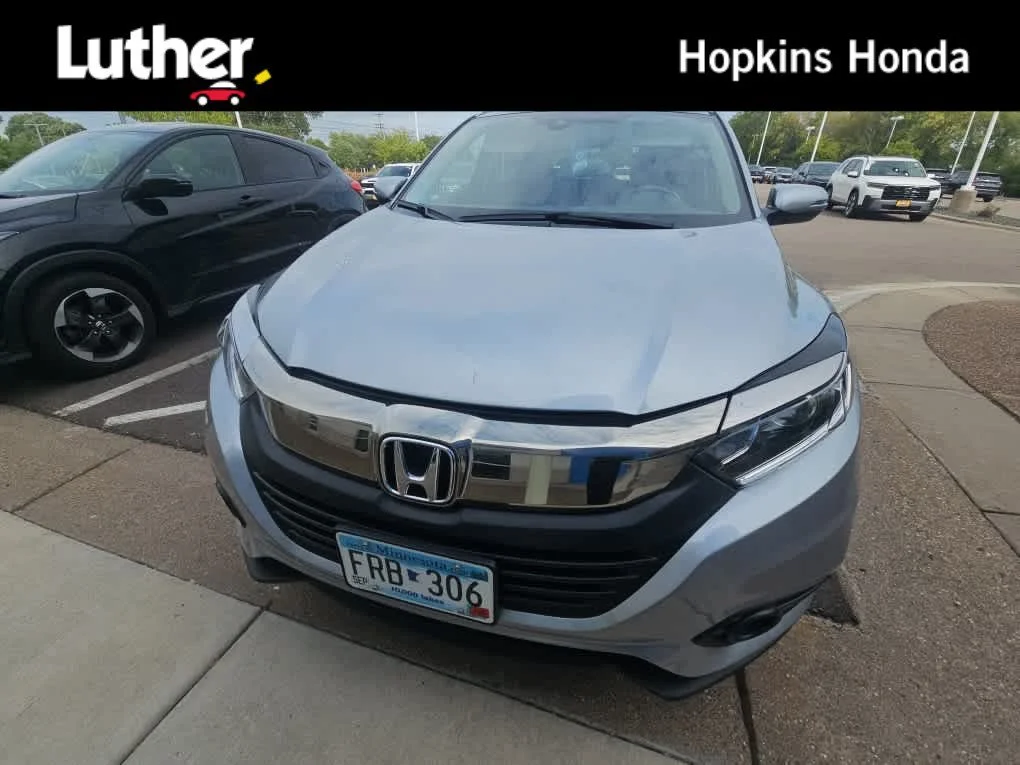 Certified Used 2020 Lunar Silver Metallic Honda EX-L image 1