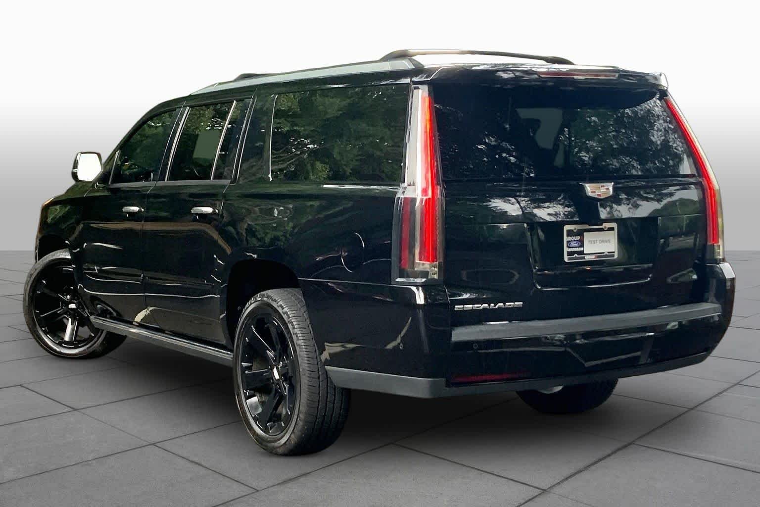 Used 2019 Black Raven Cadillac Premium Luxury image 12