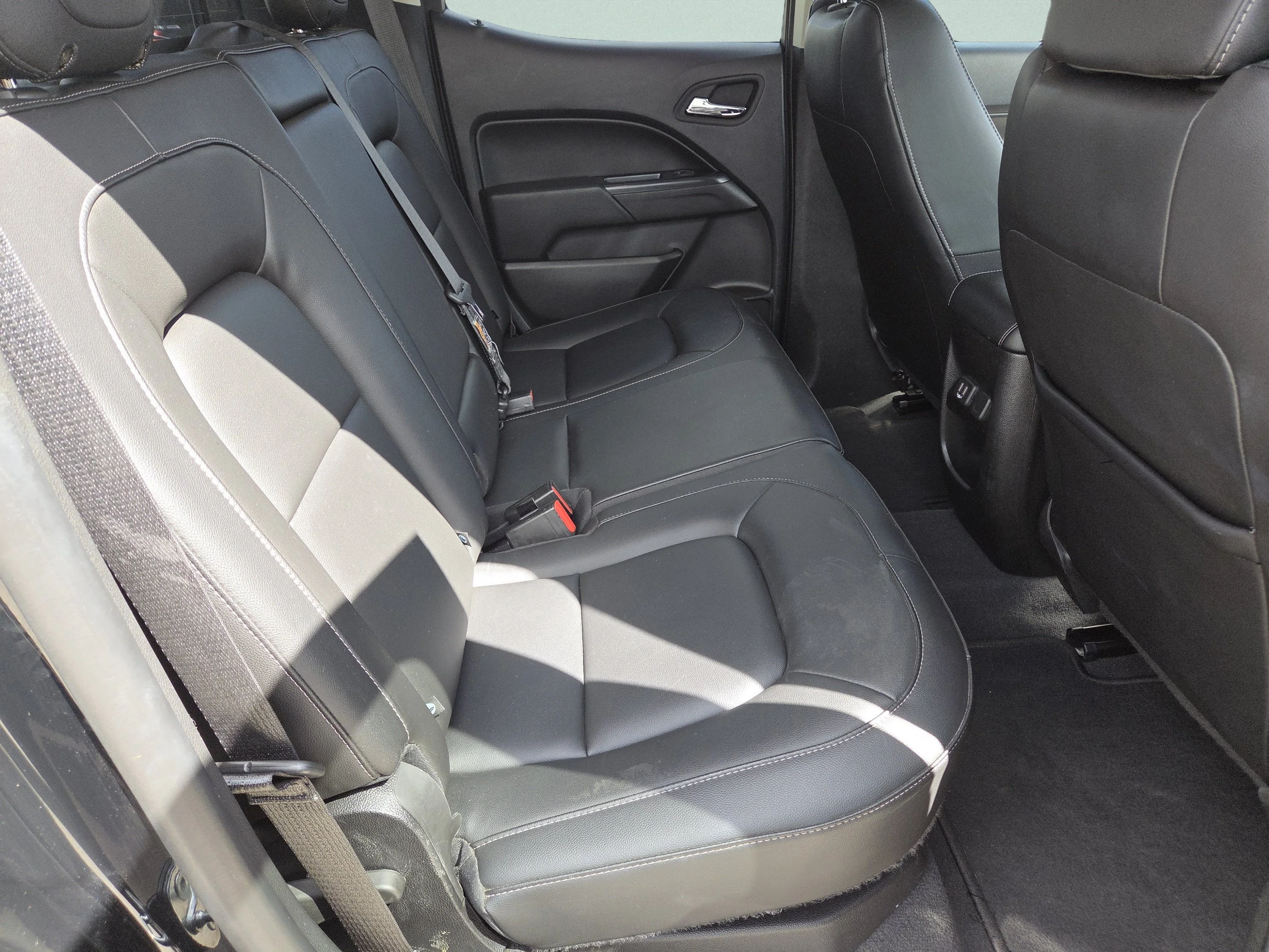 Certified Used 2022 Black Chevrolet ZR2 image 34