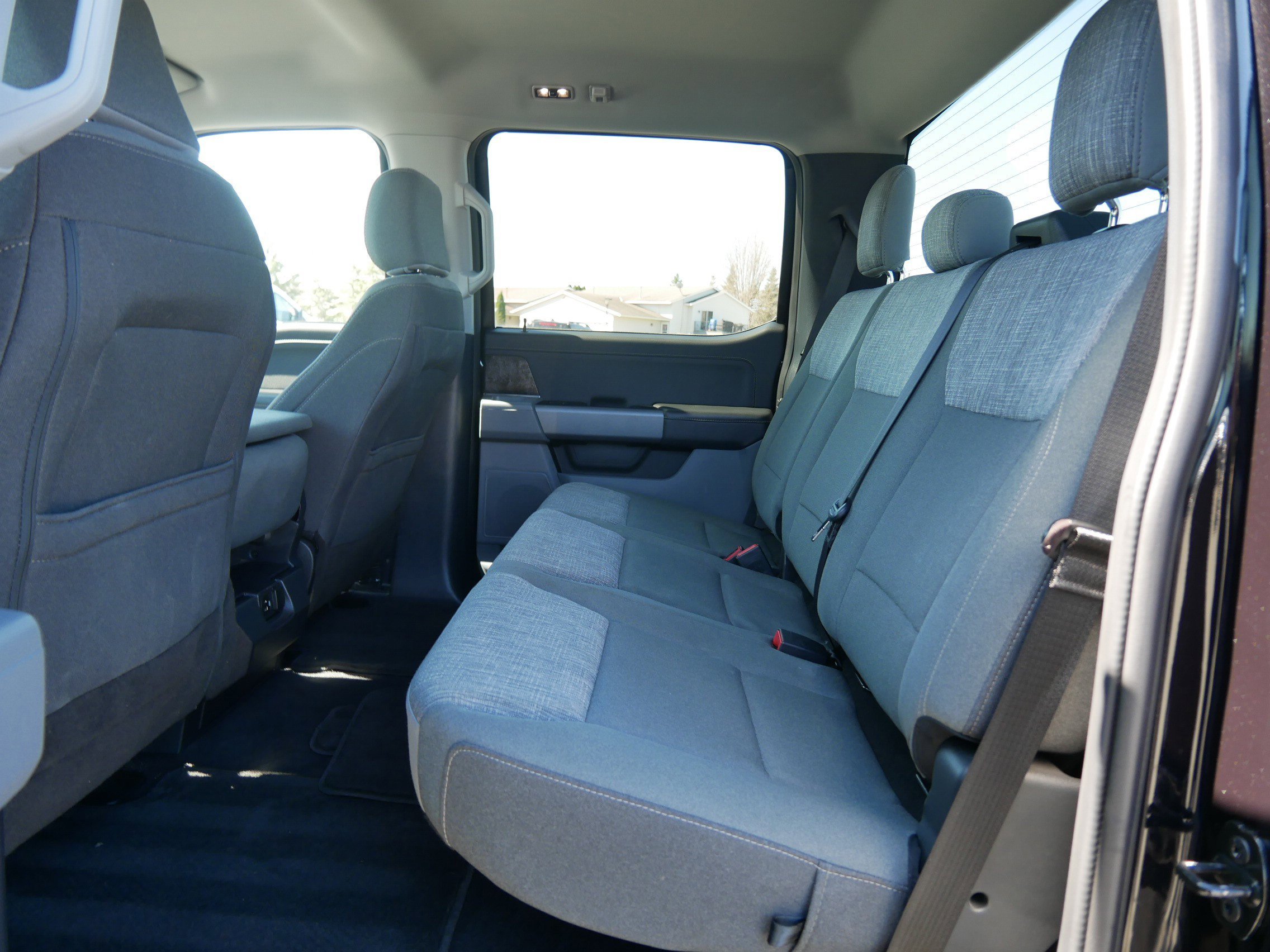 Used 2023 Black Ford XLT image 11