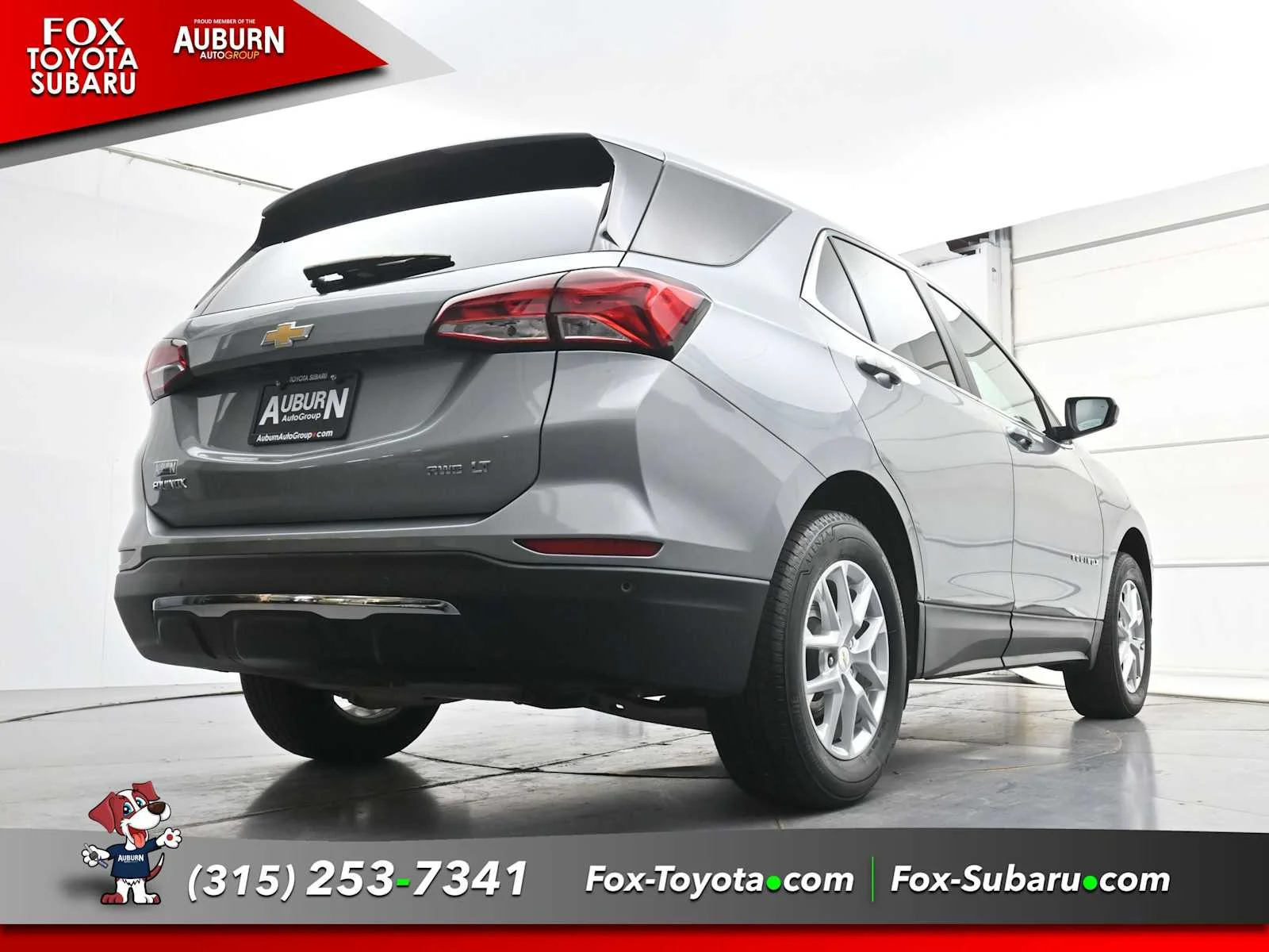 Used 2024 Sterling Gray Metallic Chevrolet LT image 22