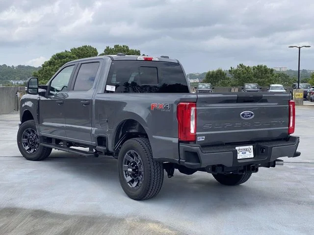 New 2026 Gray Ford XL image 4