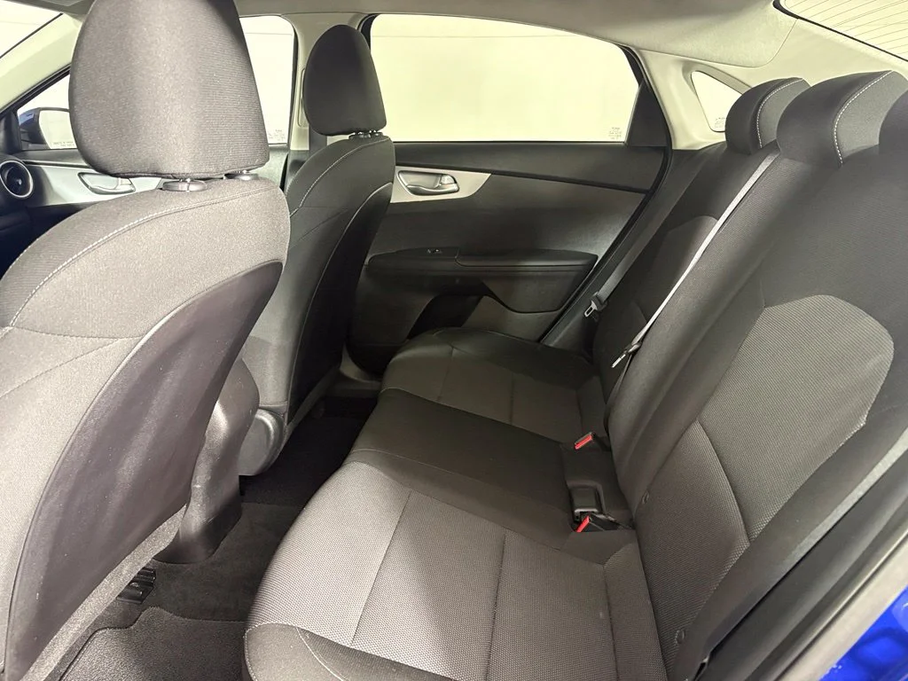 Used 2023 Blue Kia LXS image 34