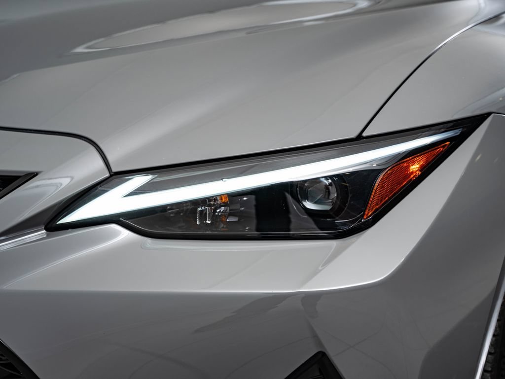Used 2025 Incognito Lexus 350 F SPORT Design image 15