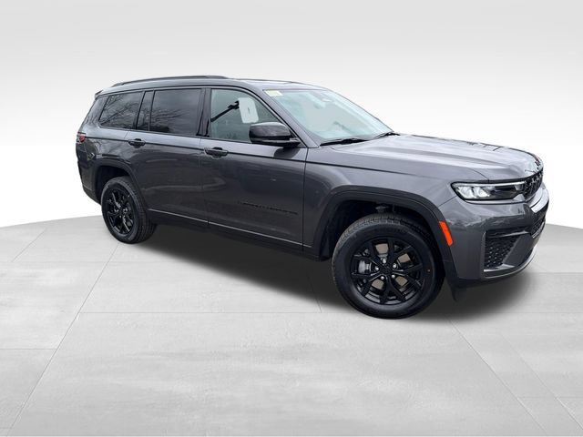 New 2026 Baltic Gray Metallic Clearcoat Jeep Laredo Altitude image 1