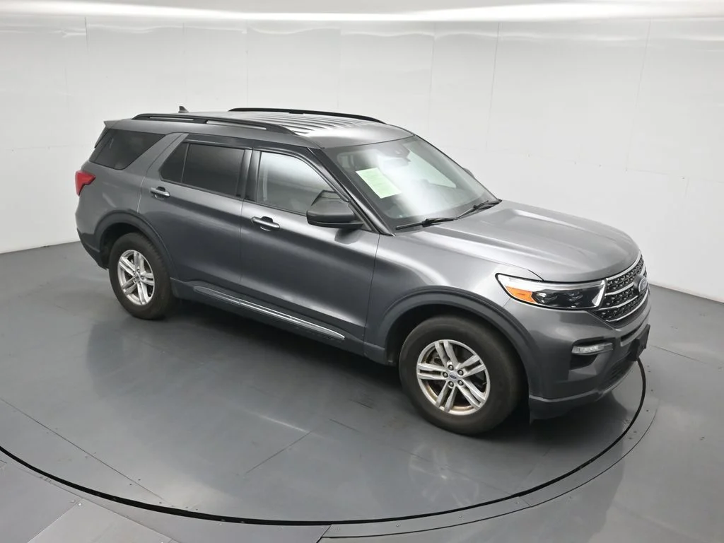Certified Used 2021 Gray Ford XLT image 17