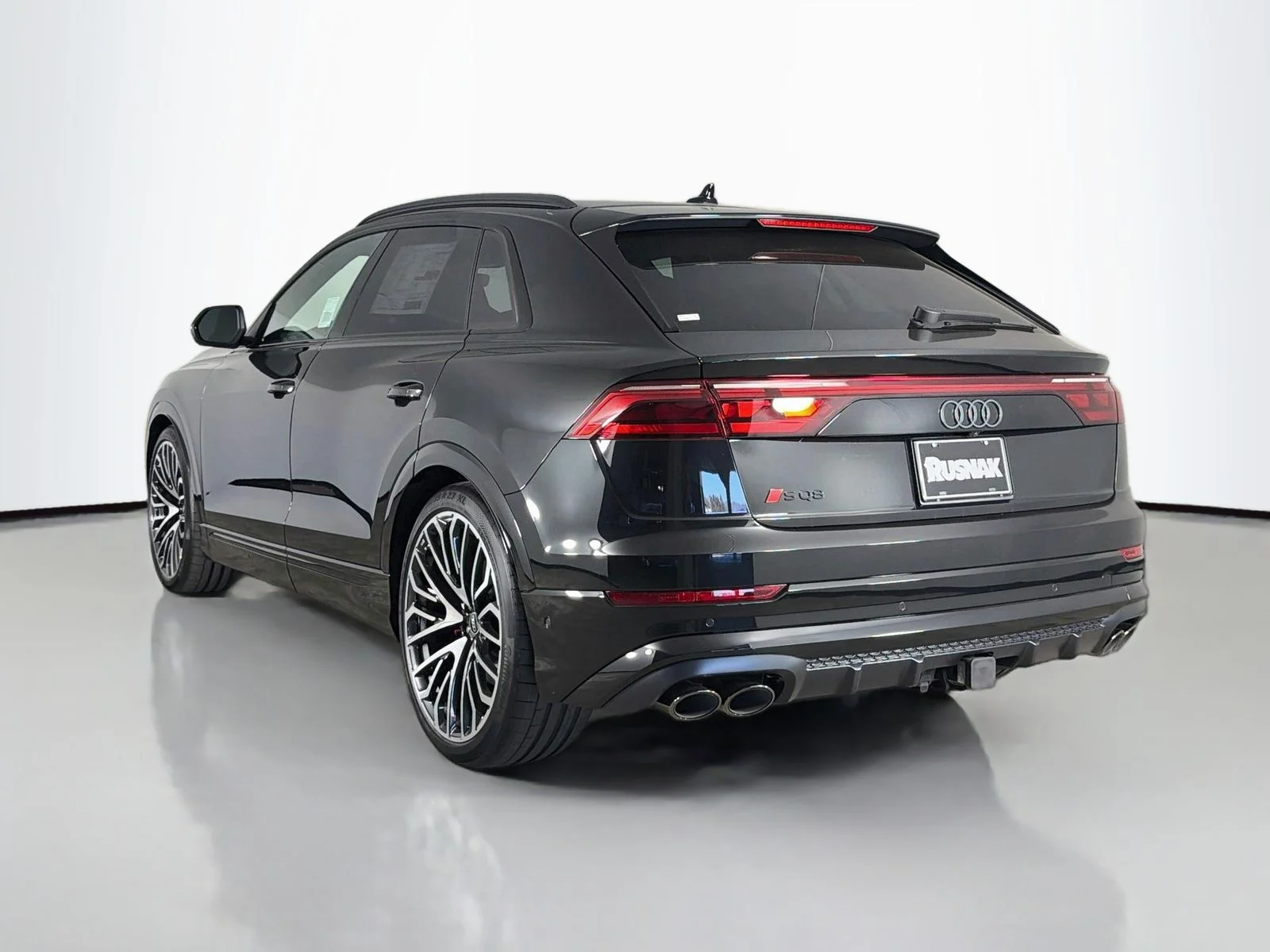 New 2026 Black Audi 4.0T Prestige image 5