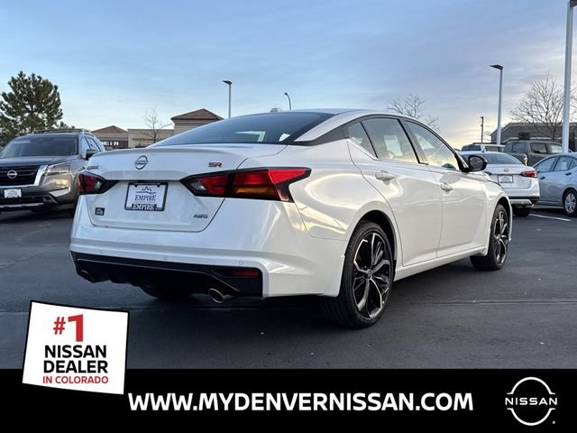 New 2025 Pearl White TriCoat Nissan 2.5 SR image 4