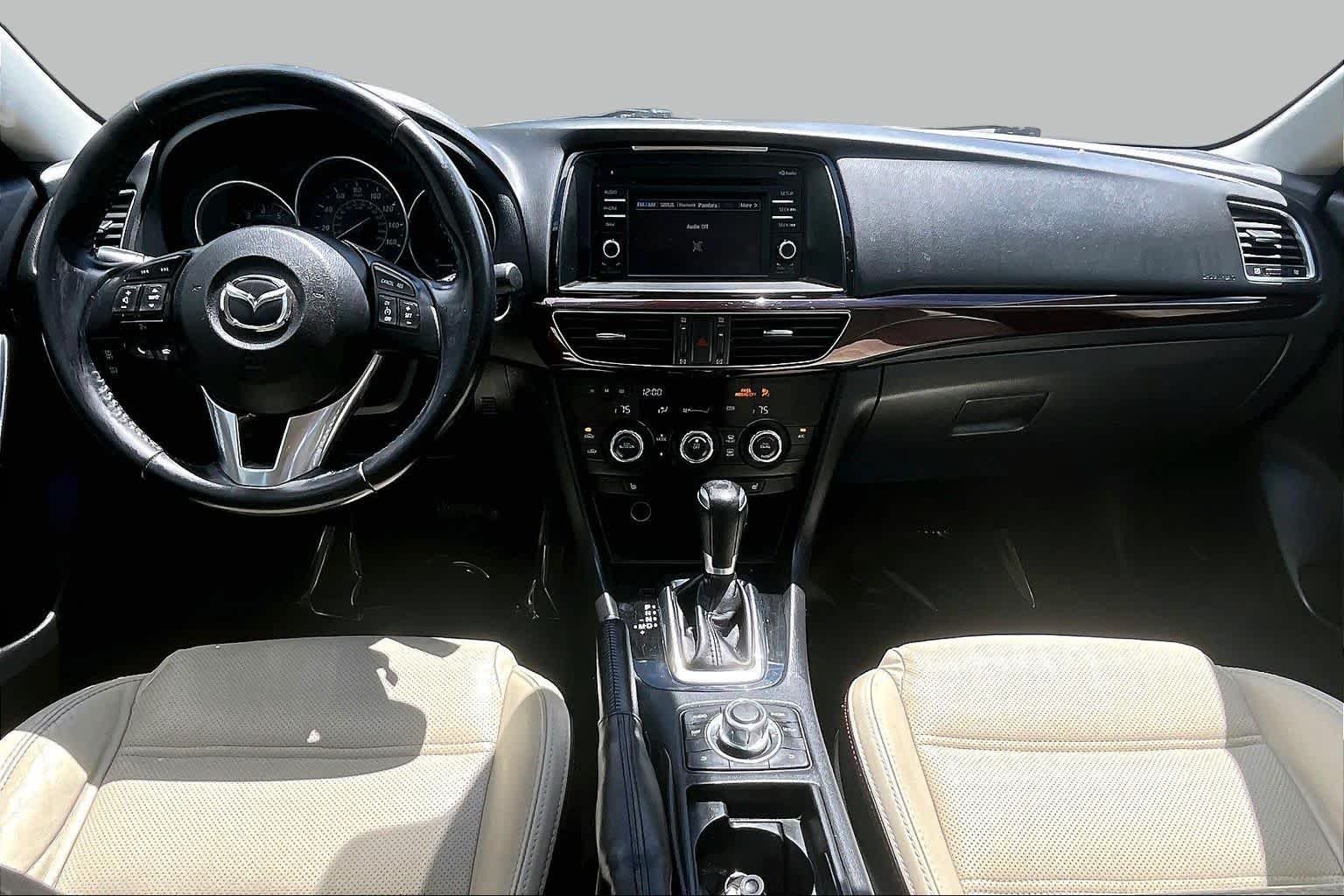 Used 2015 Soul Red Metallic Mazda i Grand Touring image 15