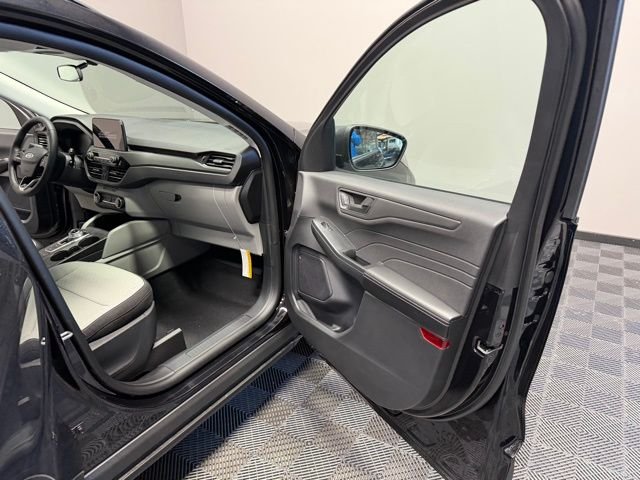 New 2026 Agate Black Metallic Ford Active® image 24