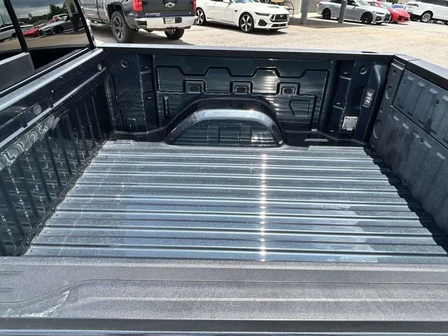Certified Used 2019 Dark Sky Metallic GMC SLT image 10