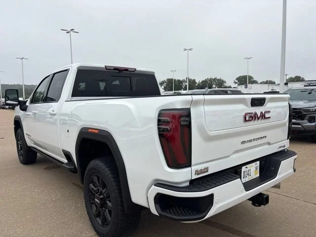 2026 GMC Sierra 2500HD AT4 - Photo 9