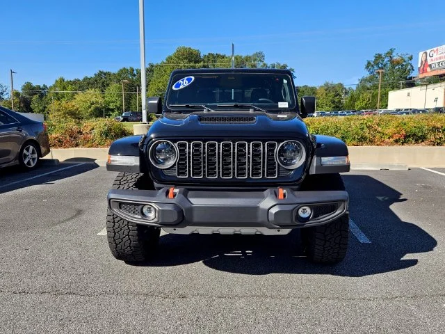 Used 2026 Black Jeep Mojave image 2