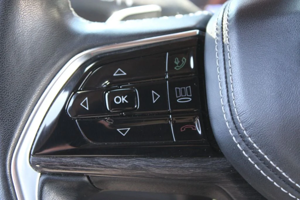 Used 2021 Silver Jeep Overland image 30
