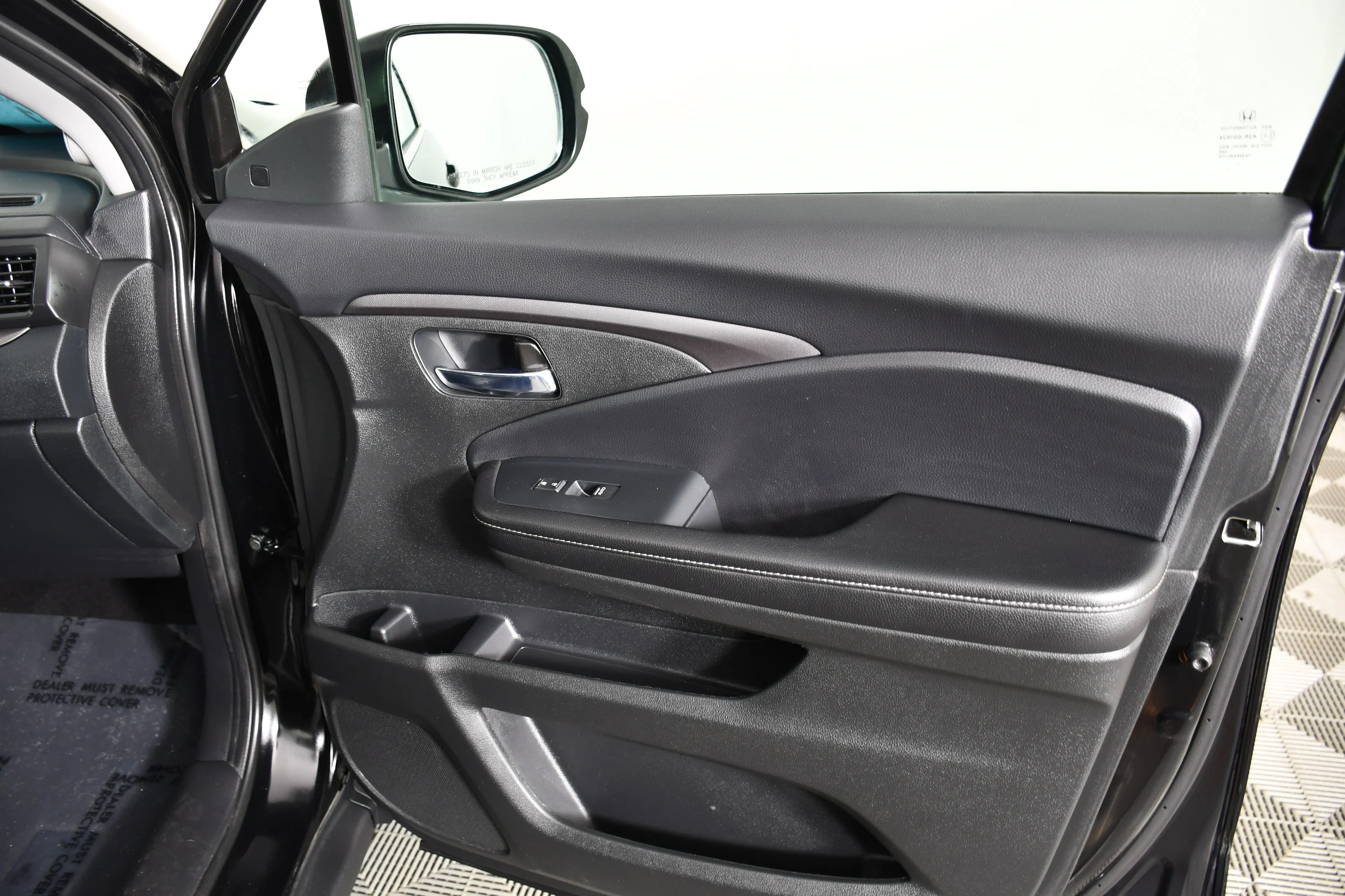 Certified Used 2023 Crystal Black Pearl Honda RTL image 42