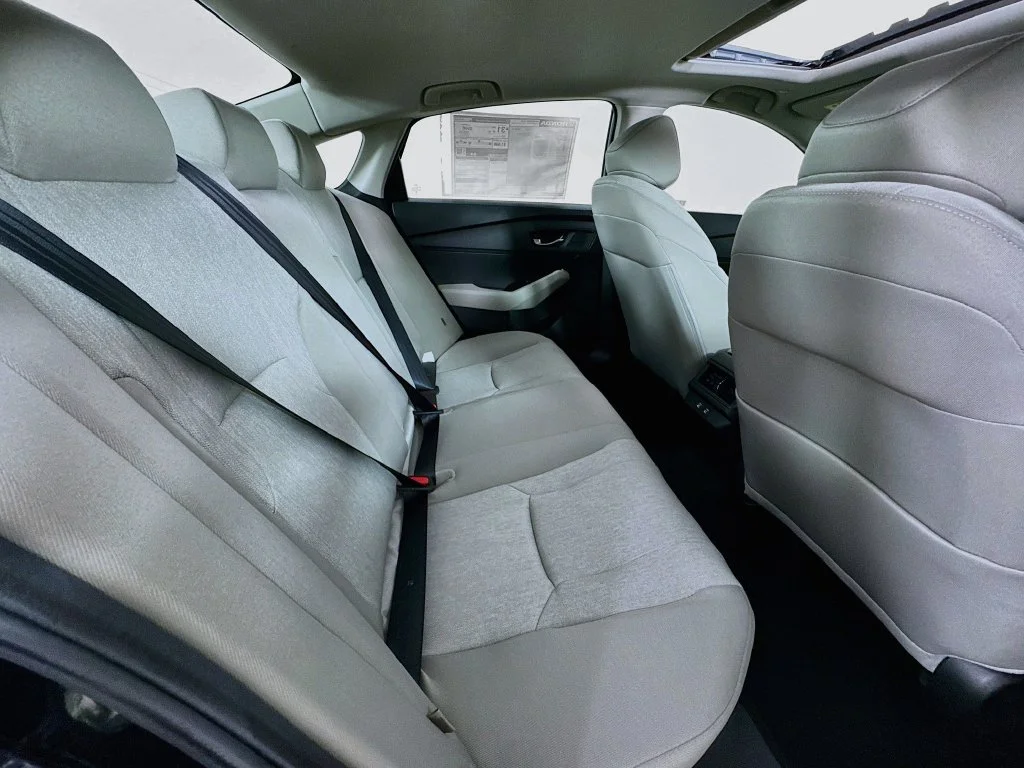New 2026 Meteorite Gray Metallic Honda SE image 36