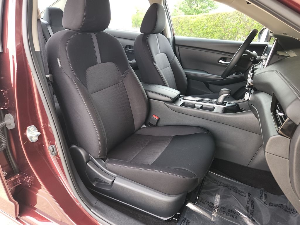 Used 2025 Red Nissan SV image 16
