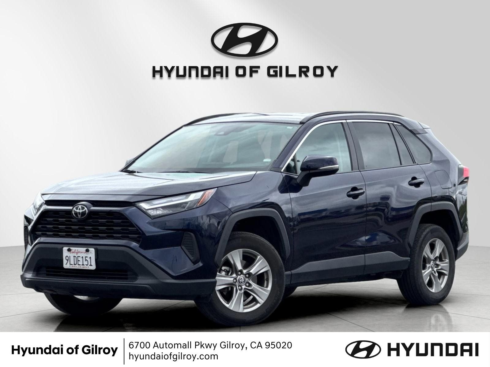 2024 Toyota RAV4 XLE FWD's photo