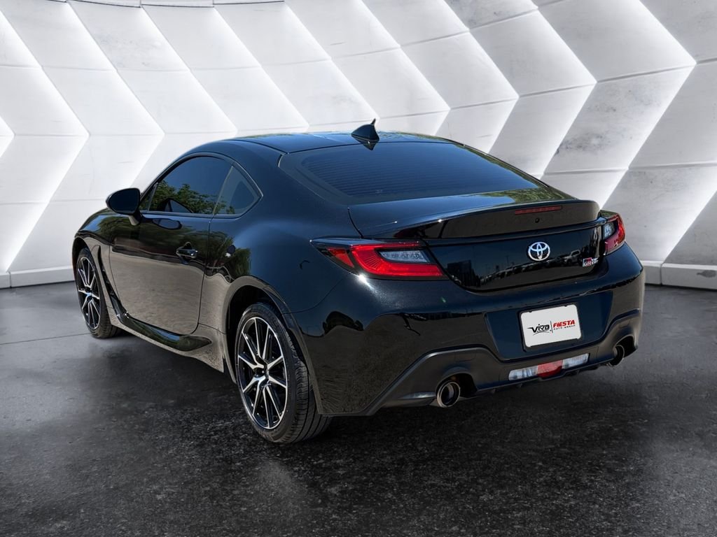 Used 2024 Black Toyota Base image 6