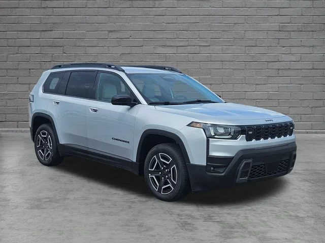 Used 2026 Silver Jeep Limited image 7