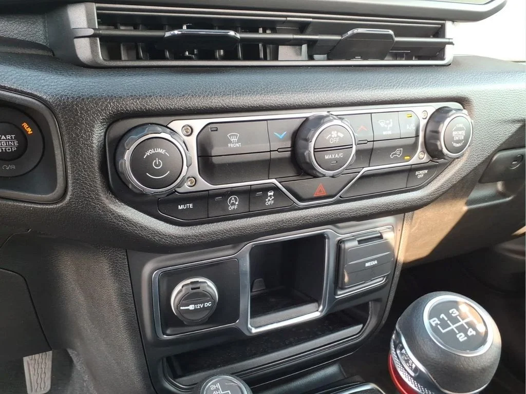 Used 2024 Gray Jeep Sport image 25