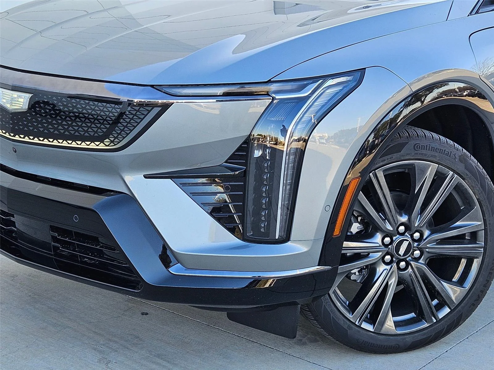 2026 Cadillac OPTIQ Premium Sport - Photo 7