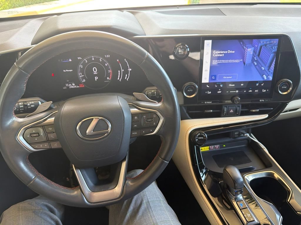 Used 2024 Silver Lexus NX 250 Premium image 2