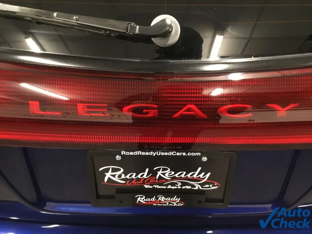Used 2001 Blue Subaru GT image 13