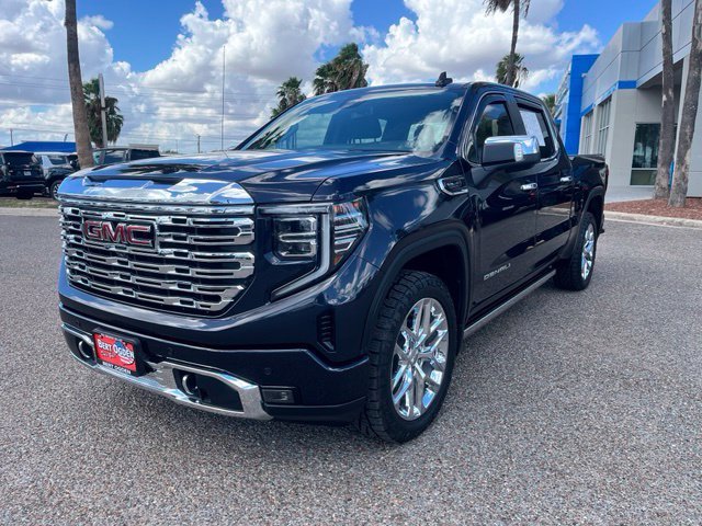 Used 2023 TITANIUM RUSH METALLIC GMC Denali image 3