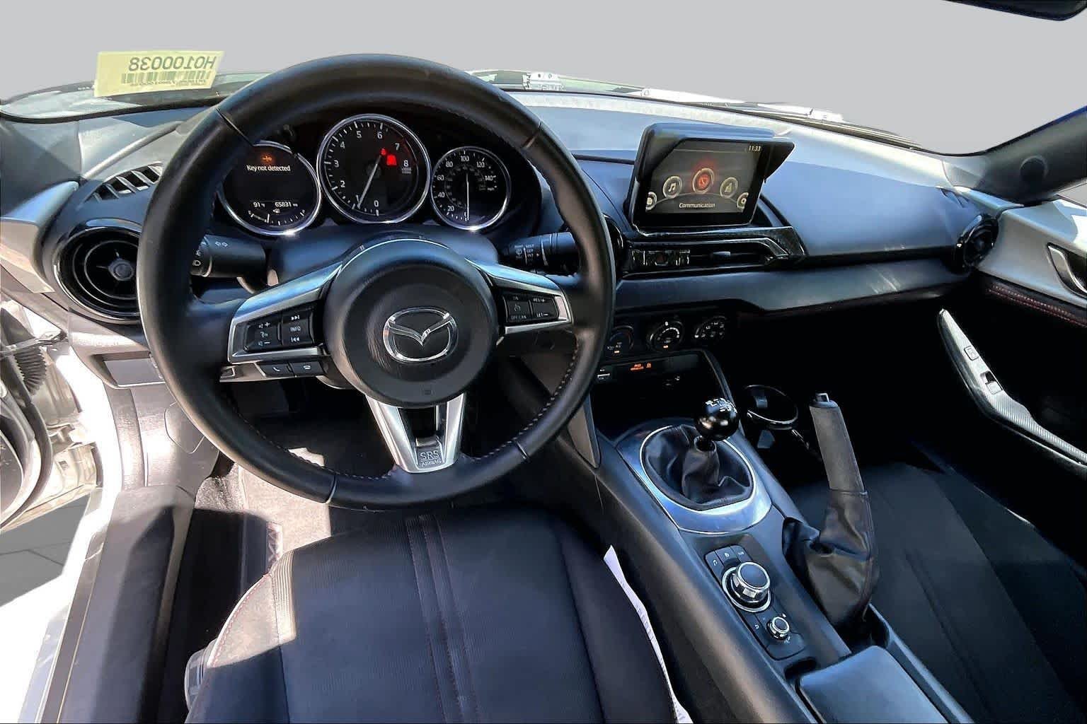 Used 2017 Ceramic Metallic Mazda Club image 15