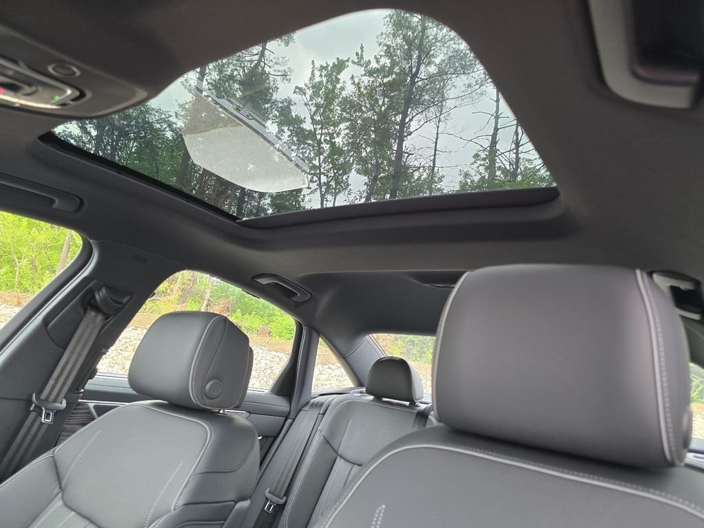 Used 2025 Gray Audi 55 Prestige image 3