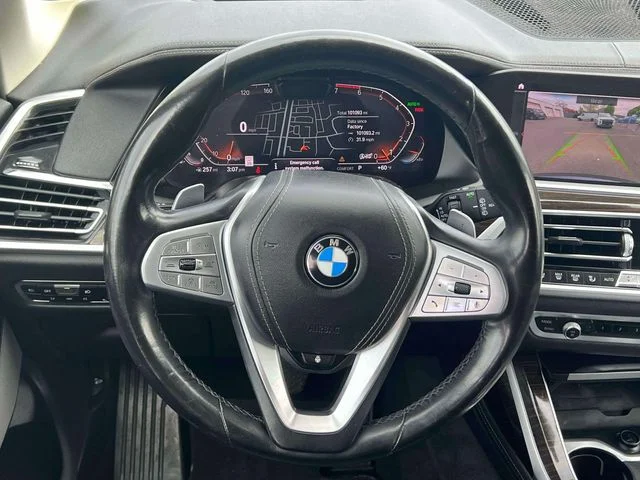 Used 2019 Gray BMW xDrive50i image 17