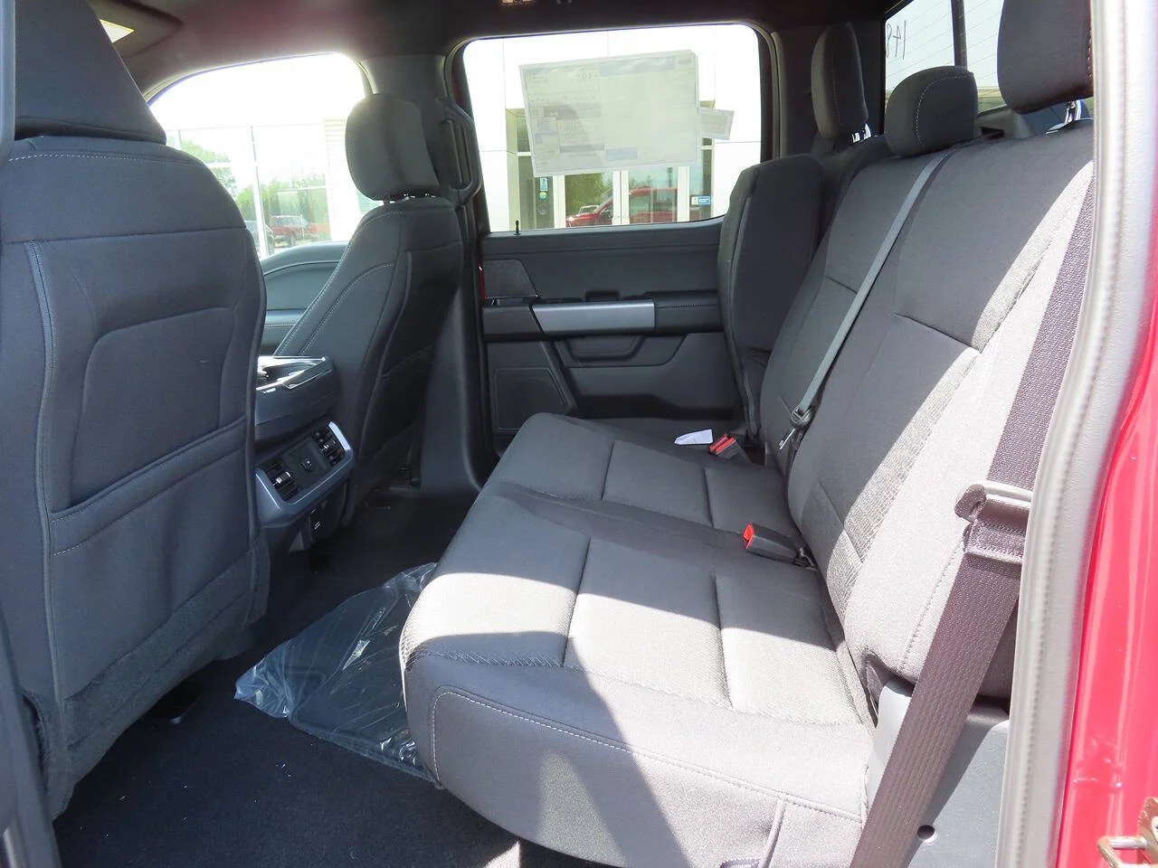 New 2026 Ruby Red Metallic Tinted Clearcoat Ford XLT 4x4 4dr SuperCrew 5.5 ft. SB image 8