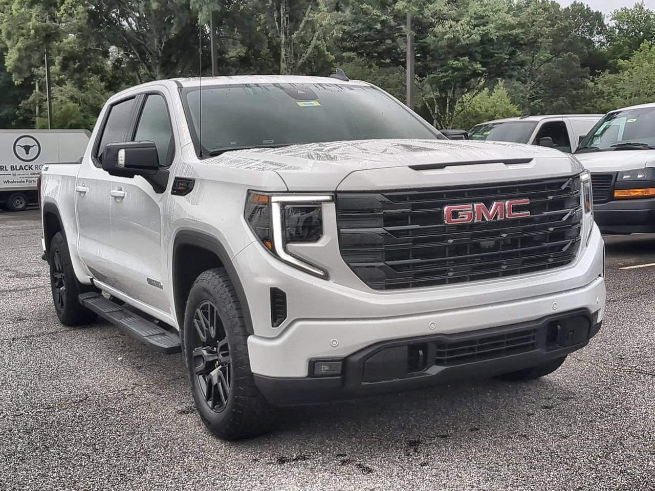 New 2026 Summit White GMC Elevation image 2