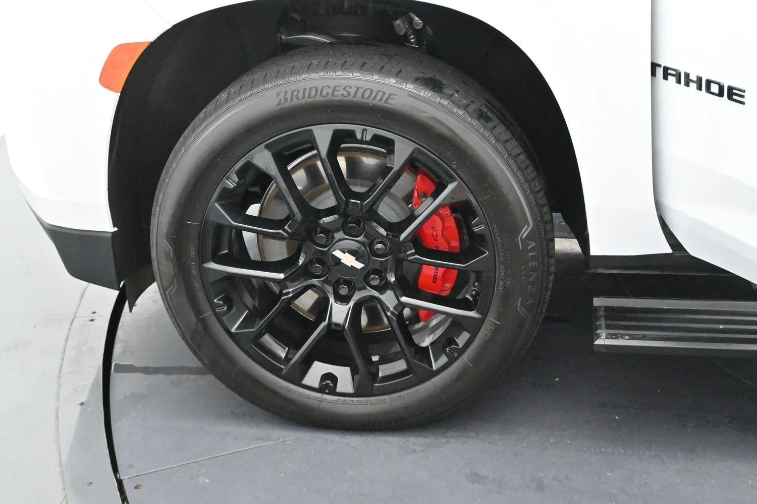 Used 2024 Summit White Chevrolet High Country image 43