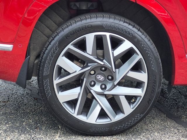 Used 2022 Red Hyundai Calligraphy image 9