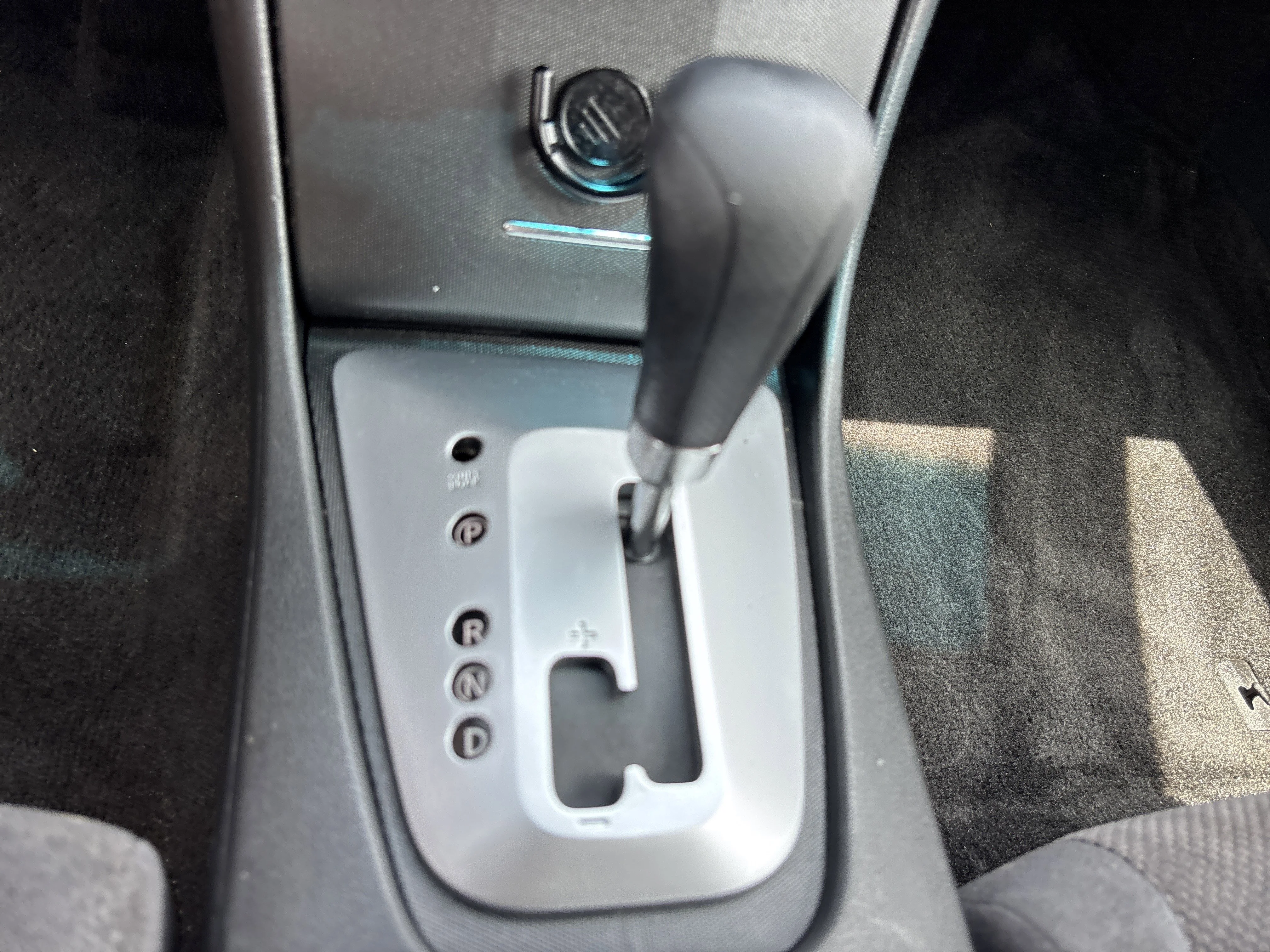 Used 2009 Navy Blue Metallic Nissan 2.5 S image 29