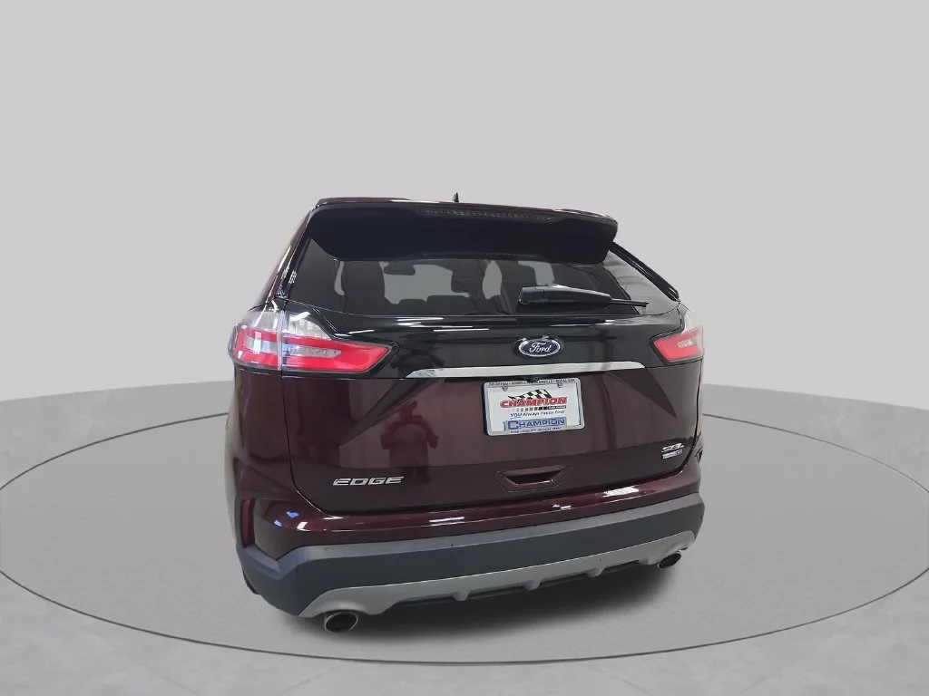 Certified Used 2020 Red Ford SEL image 40