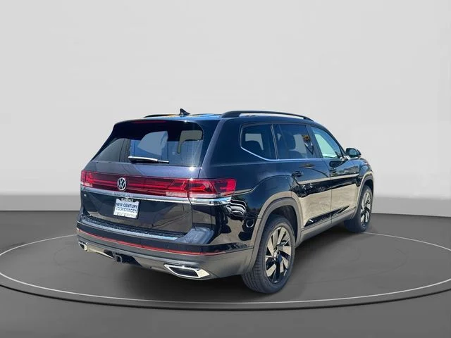 New 2026 Black Volkswagen 2.0T SE w/Technology image 4