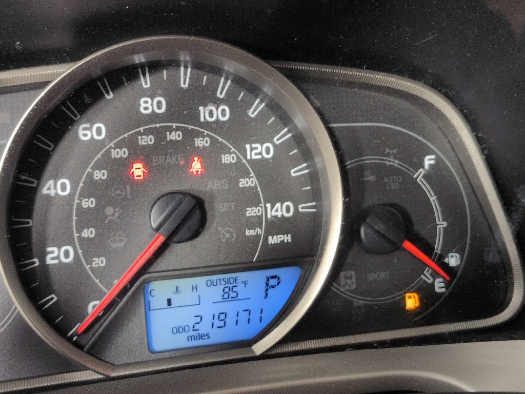 2015 Toyota RAV4 XLE - Photo 43