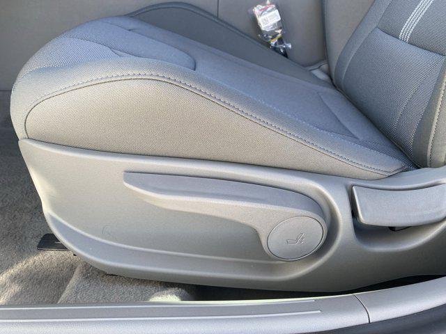 New 2026 Serenity White Hyundai SE image 20
