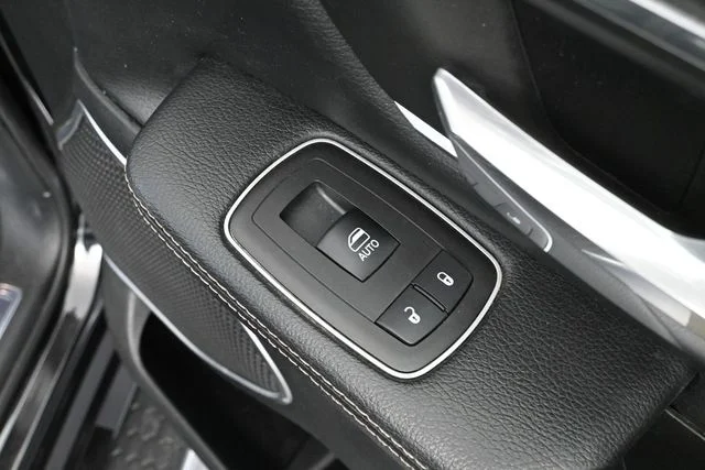 2019 RAM Ram 1500 Pickup Laramie - Photo 42