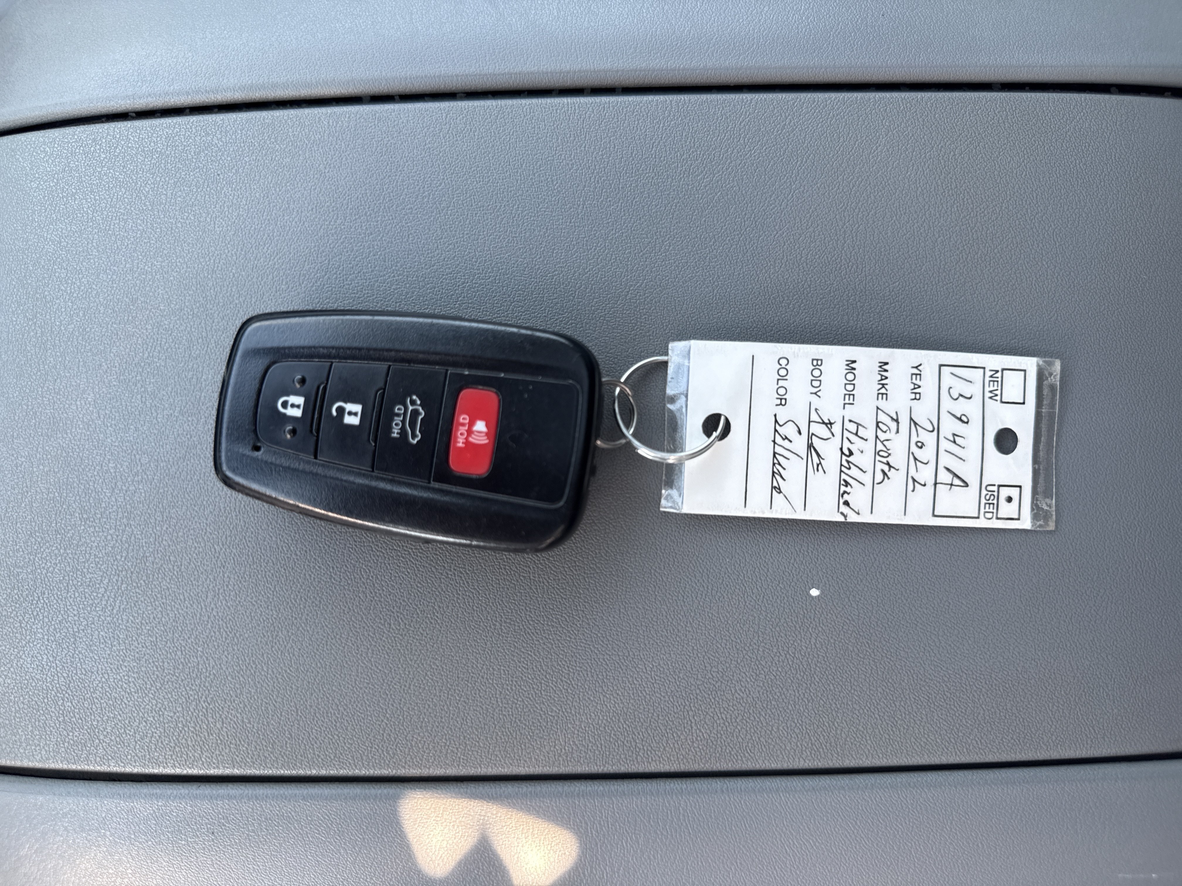 Used 2022 Celestial Silver Metallic Toyota XLE image 24