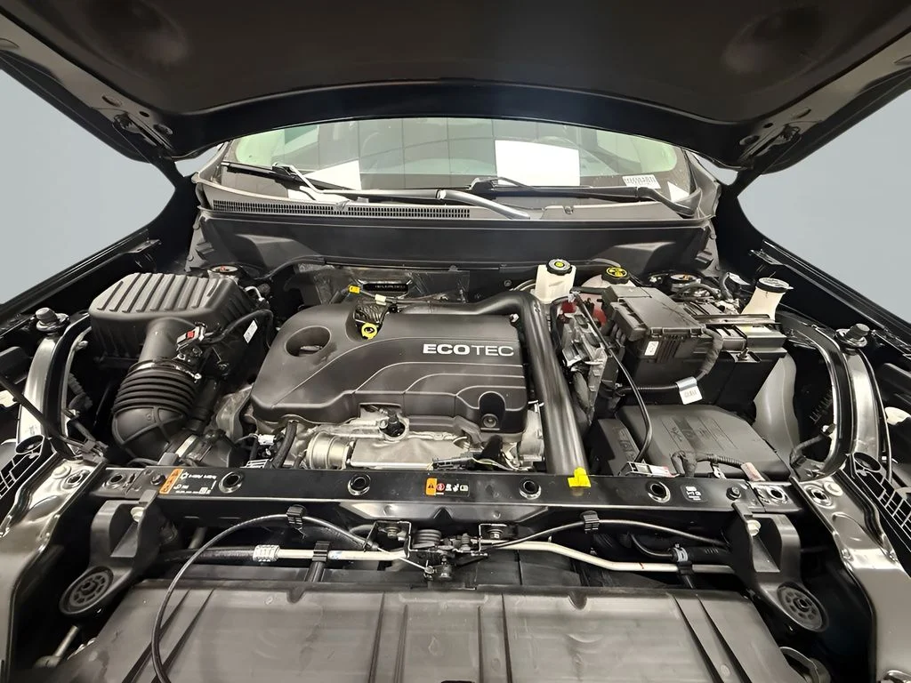 Used 2022 Black GMC Denali image 23