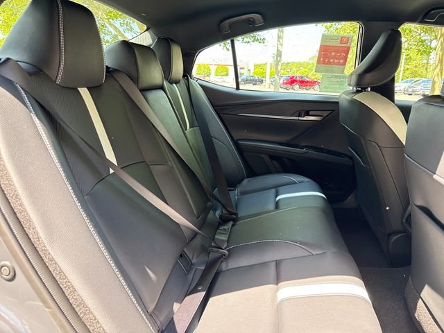 Used 2026  Toyota SE image 24