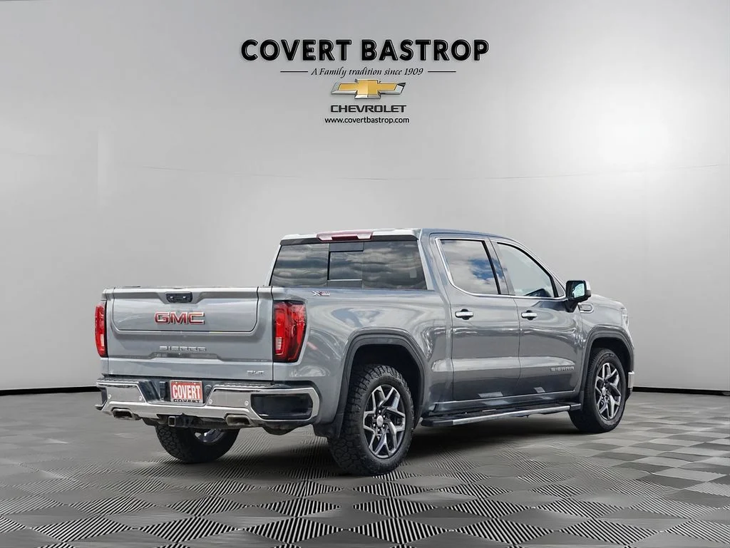 Used 2023 Silver GMC SLT image 5