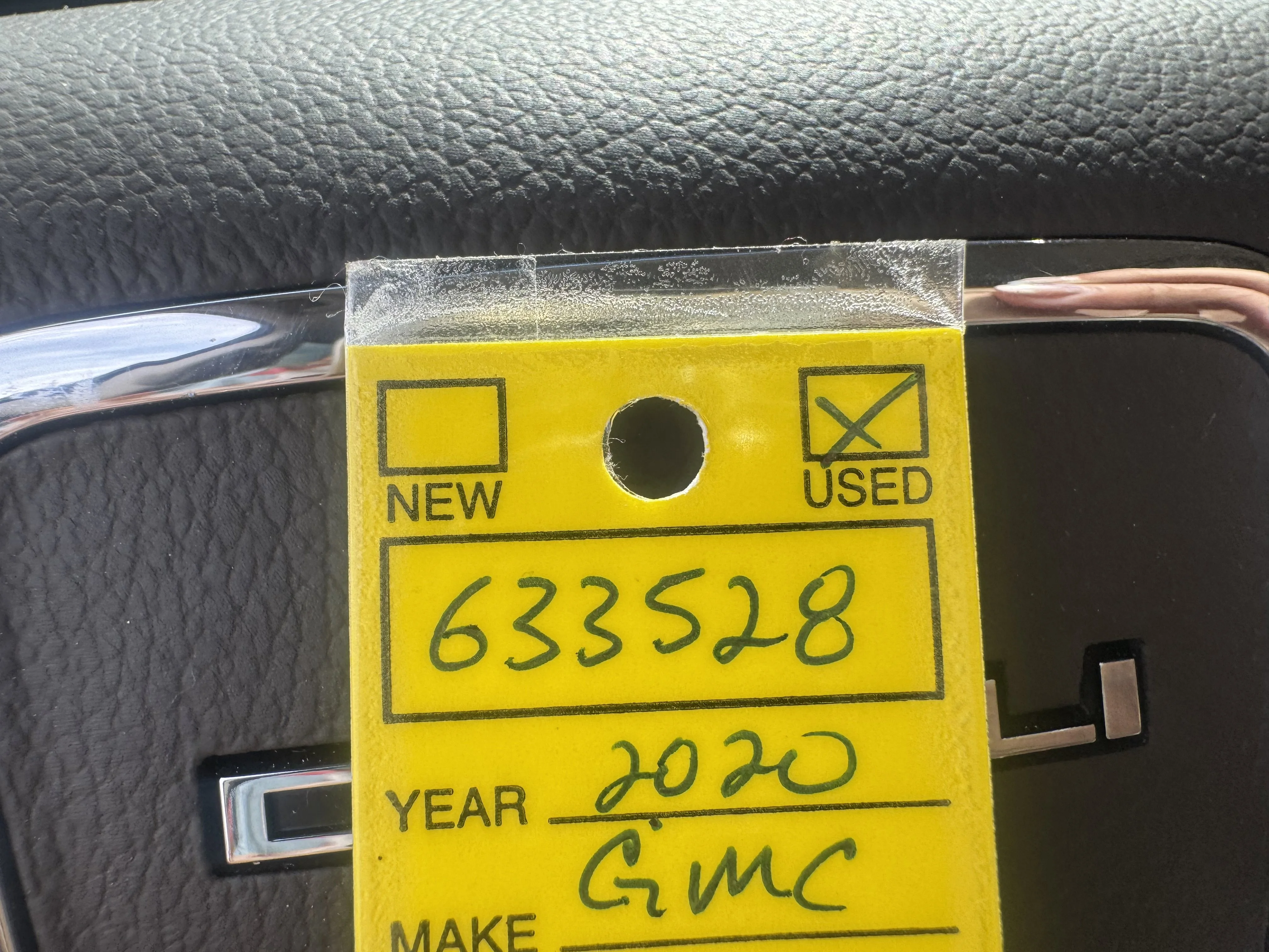 Used 2020 Onyx Black GMC Denali image 23