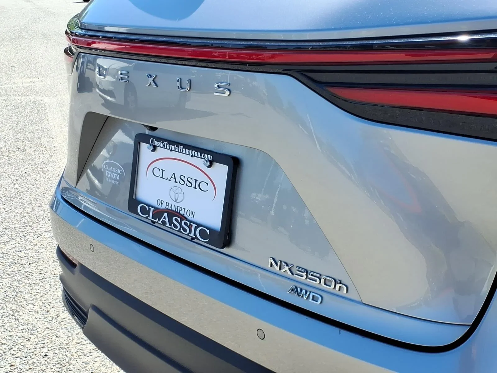 Used 2022 Atomic Silver Lexus NX 350h Premium image 9