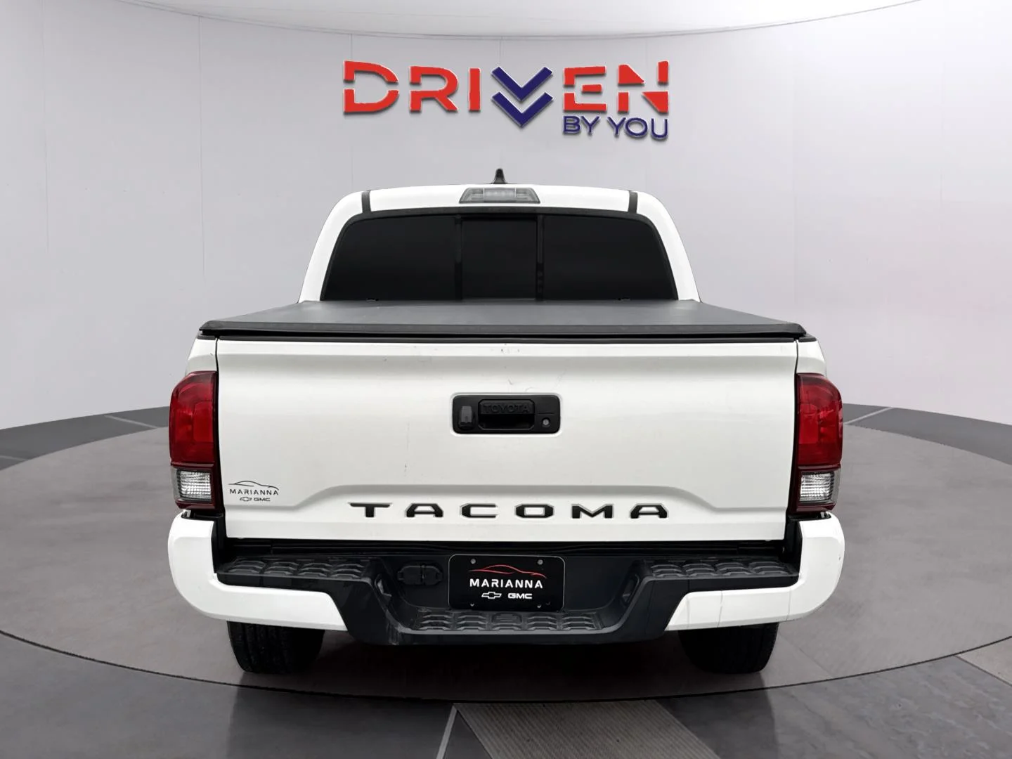 Used 2021 Super White Toyota SR image 4