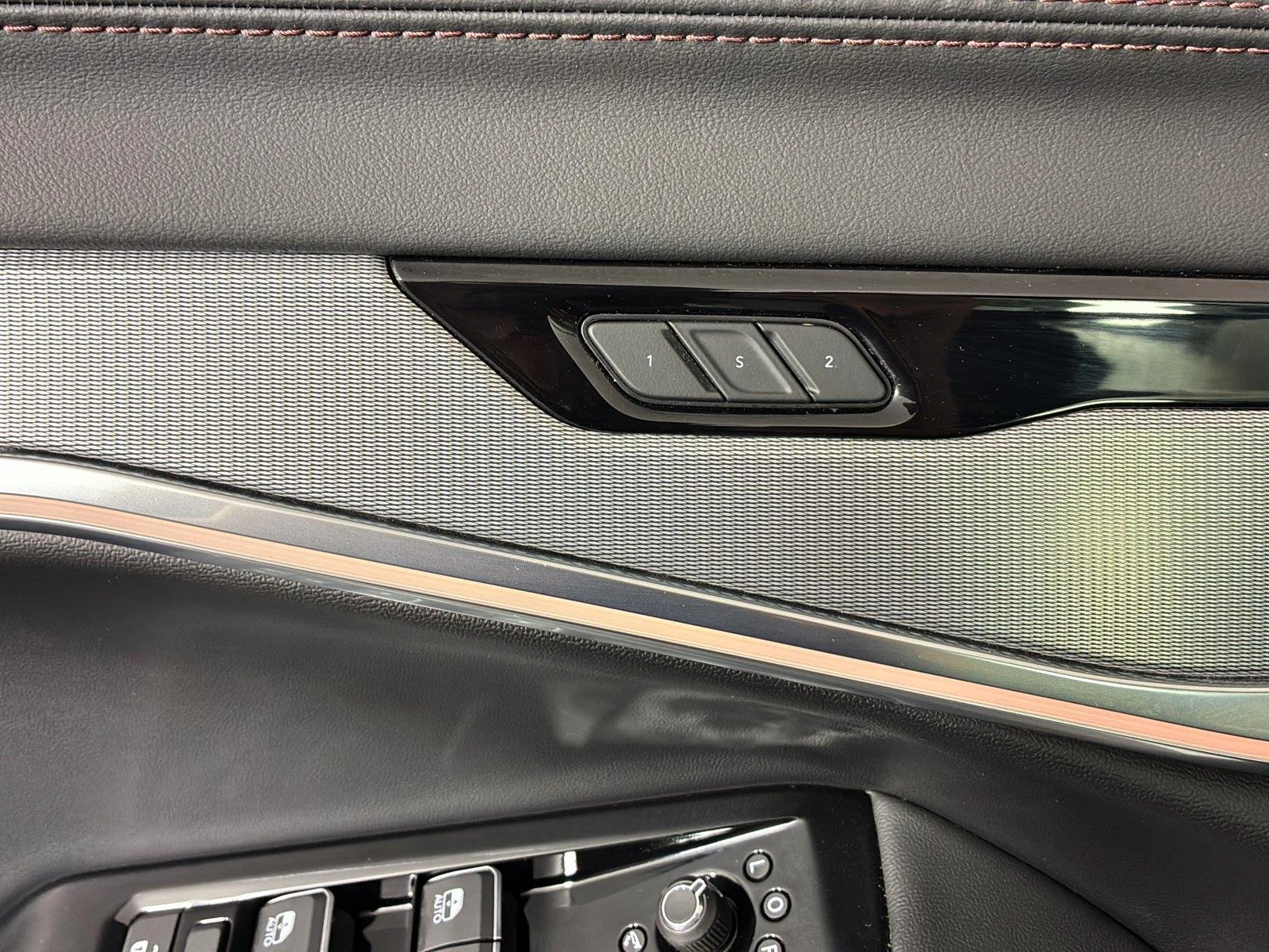 Used 2024 Bright White Clearcoat Jeep Launch Edition image 23